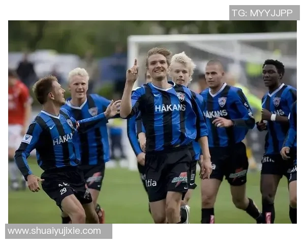 足球讨论群聊：畅谈战术分析球员表现与赛事预测的互动平台